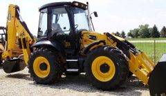 KİRALIK – JCB marka kazıcı