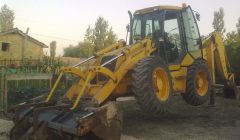 hidromek 102s 4cx alt yapıda dogalgazda tecrubeli operatörü ile aylık 6000 tl kiraya verilir