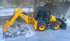 KADIKÖY VE BOSTANCIDA KİRALIK JCB KEPÇE İŞMAKİNELERİ