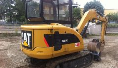 KİRALIK CAT 2.5 – 3.5 TON MİNİ EKSKAVATOR