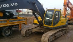 KİRALIK VOLVO 180E