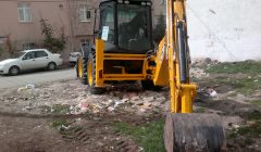 kiralık kepçe jcb 4cx kazıyıcı yükleyici2013sıfırsaatte+operatör arka kepçe uzar bomludur bütün techizatlar mevcuttur
