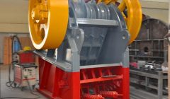 90 lık Çeneli Kırıcı Mk Makina