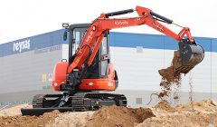 KIRALIK MİNİ ESKAVATÖR 4 TON KIRICILI BİNA YİKİM İSTANBUL AVRUPA YAKASI
